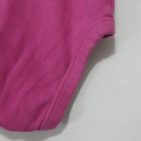 Y2K | BABY GAP - Infant | 12-18 months | Vibrant Pink Baby Bodysuit - Picture 16 of 16